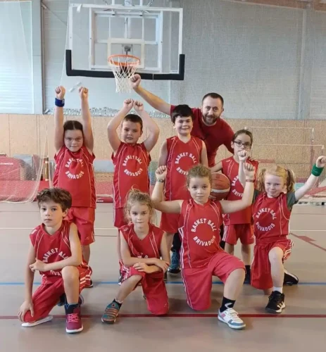 Notre équipe U9 du Basketball Brivadois en octobre 2024.