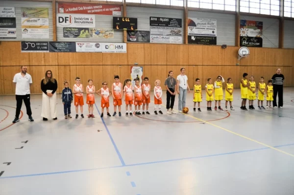 Présentations des équipes lors de la u9 party 2024 du basketball Brivadois.