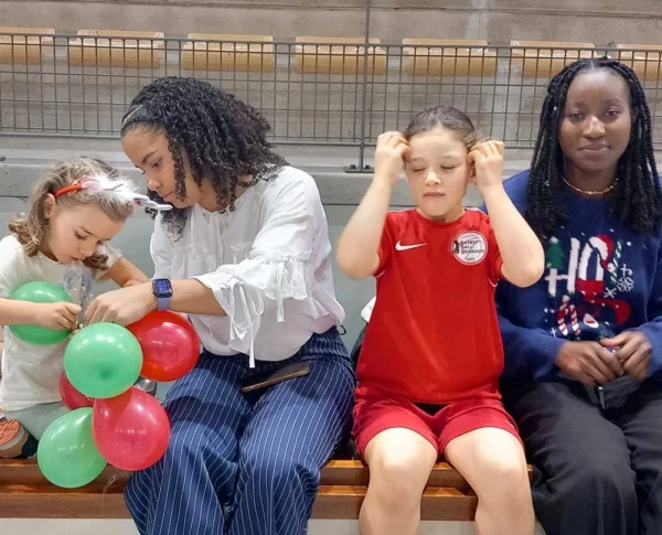 Nos grandes et petites du basketball Brivadois lors du Noël 2024.